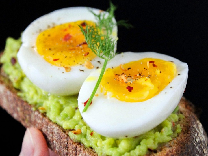 boiled eggs 2